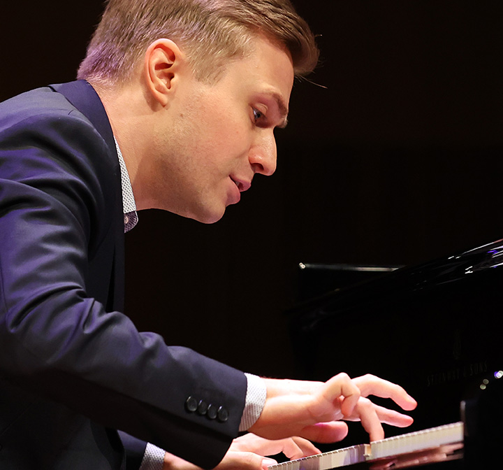 June 6, 2022. Dmytro Choni performs in the Quarterfinal round of The Sixteenth Cliburn International Piano Competition in Van Cliburn Concert Hall at TCU in Fort Worth, Texas. (Photo by Richard Rodriguez)